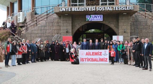 ŞEHİT VE GAZİ AİLELERİ ANNELER GÜNÜ KAHVALTISINDA BULUŞTU