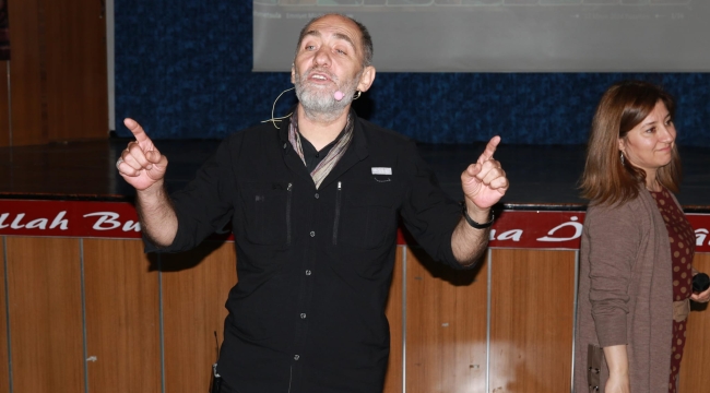 ÜNYE BELEDİYESİ'NDEN "İNSANA YOLCULUK" SÖYLEŞİSİ