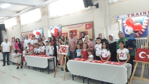 3. SINIF ÖĞRENCİLERİNDEN "BAYRAĞIM VE VATAN" SERGİSİ