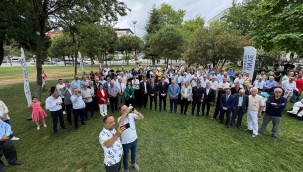 BİR ÜNYE KLASİĞİ; KENT BAYRAMLAŞMASI