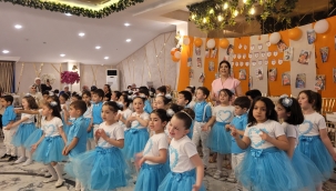 İNÖNÜ'DE "NİHAL ÖĞRETMENİN YILDIZLARI" OKUDU