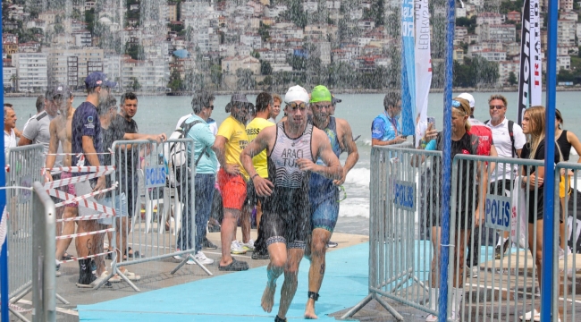 TRİATLON YARIŞLARI SONA ERDİ