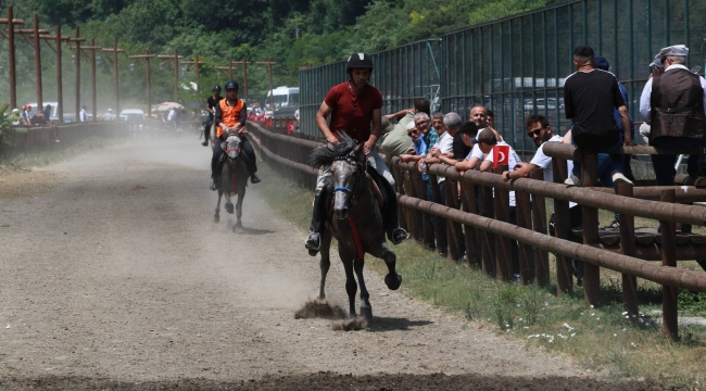 ÜNYE'DE RAHVAN HEYECANI