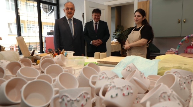 VALİ EROL, EL SANATLARI USTALARINI ZİYARET ETTİ