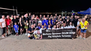 MANYETİK KUMDA PLAJ VOLEYBOLU TURNUVASI SONA ERDİ