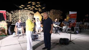 ORDU, TRT FM'İN "SON DURAK" PROGRAMINA EV SAHİPLİĞİ YAPTI