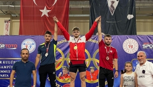 ORDULU HALTERCİ BERKAY AY'DAN BÜYÜK BAŞARI