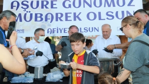 ÜNYE BELEDİYESİ'NDEN AŞURE ETKİNLİĞİ