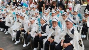 ÜNYE'DE 60 ÇOCUK ERKEKLİĞE İLK ADIMINI ATTI