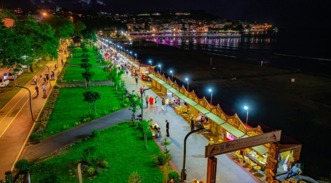 ÜNYE'DE FESTİVAL STANTLARI 05 AĞUSTOS'A KADAR AÇIK KALACAK