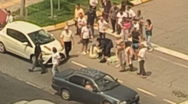 ÜNYE DEVLET HASTANESİ KAVŞAĞINDA FECİ KAZA