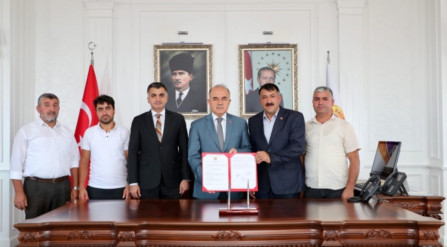 Köy Muhtarı Tarafından Akkuş'ta 3 Derslikli Köy Yaşam Merkezi Yaptırılacak