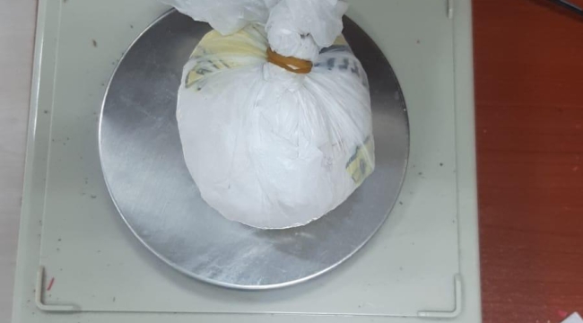 UYUŞTURUCU İLE MÜCADELE ARALIKSIZ SÜRÜYOR