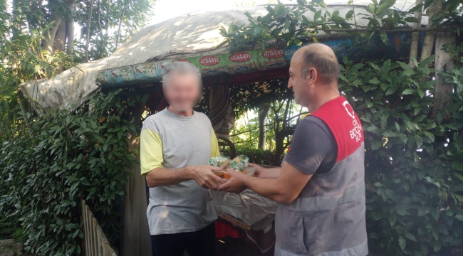 AŞEVİNDE KAZANLAR İHTİYAÇ SAHİPLERİ İÇİN KAYNIYOR