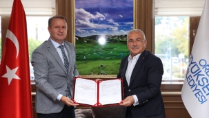 BAŞKAN GÜLER'DEN ÖĞRENCİLERİ SEVİNDİRECEK İMZA