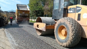 İKİZCE'DE YOL SEVİNCİ