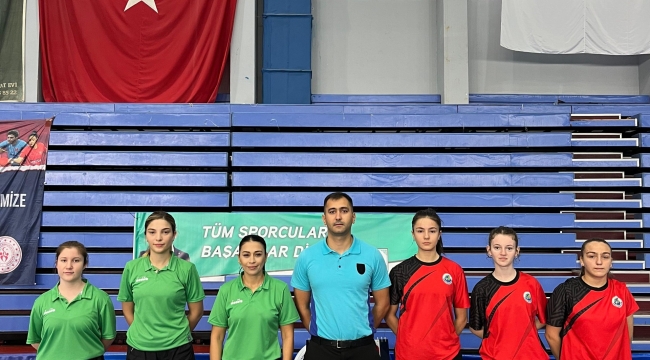 MASA TENİSİ 3. LİGİ'NDE ORDU RÜZGARI