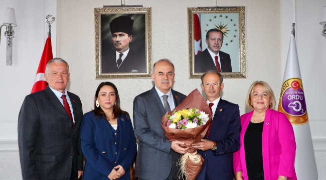 MUHTARLARDAN VALİ EROL'A ZİYARET