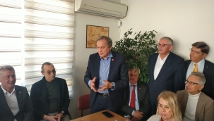 81 İLDE SAHAYA İNEN CHP, ÜNYE'YE ÇIKARMA YAPTI!