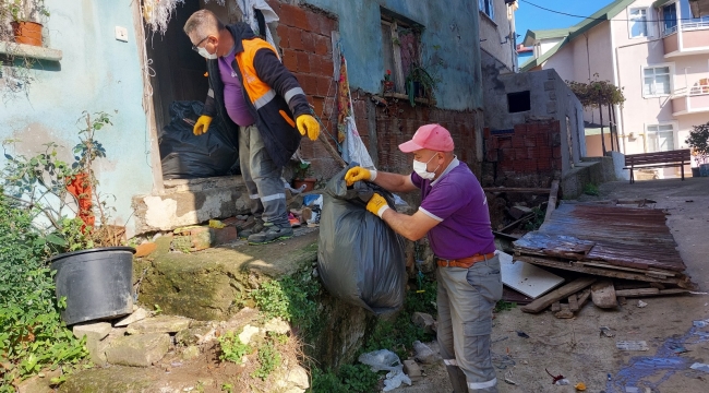 ALTINORDU'DA "ÇÖP EV" TEMİZLENDİ