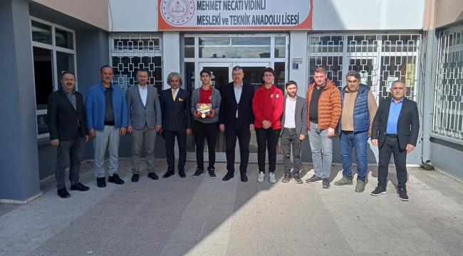 ENDÜSTRİ MESLEK'TEN BAŞKAN AKAR VE EKİBİNE TEKNİK BİLGİLENDİRME