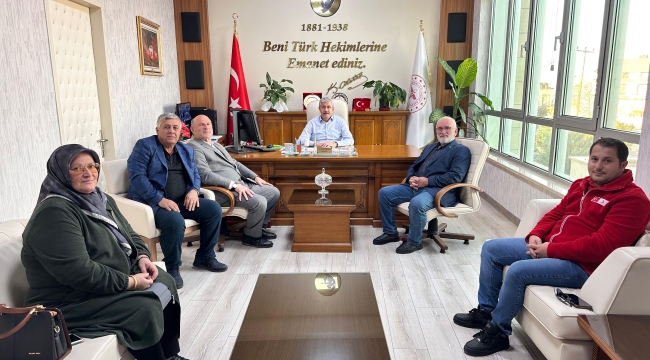 ÖZDEMİR'DEN BAŞHEKİM DÜNDAR'A ZİYARET