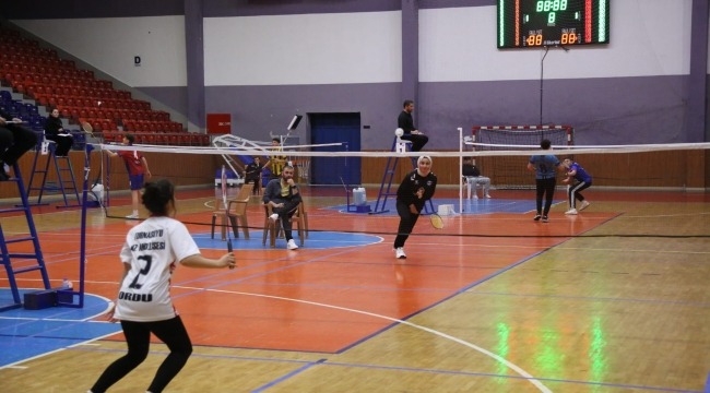 OKUL SPORLARI BADMİNTON İL BİRİNCİLİĞİ MÜSABAKALARI TAMAMLANDI