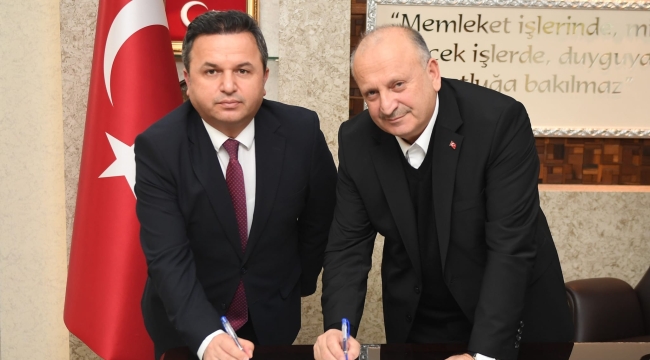 ÜNYE BELEDİYESİ'NİN EĞİTİME DESTEĞİ YENİ YILDA DA SÜRÜYOR