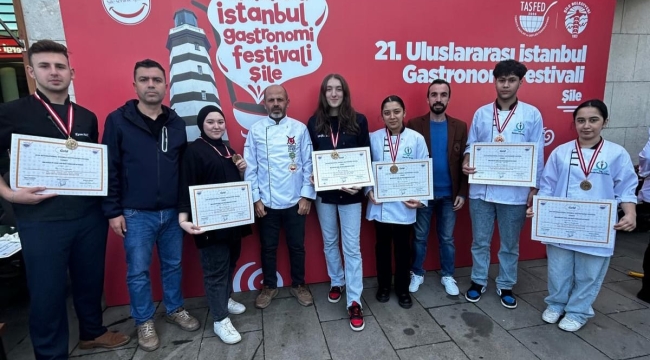 ÜNYE'YE MADALYA YAĞMURU