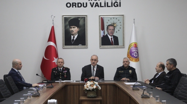 VALİ EROL, 2024 YILININ GÜVENLİK VE ASAYİŞ DEĞERLENDİRMESİNİ YAPTI