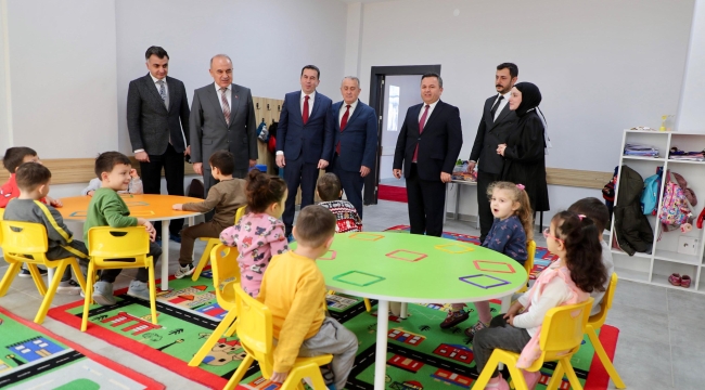 VALİ EROL, ÜNYE'DEKİ EĞİTİM YATIRIMLARINI İNCELEDİ