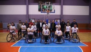 Engelsizler Ordusu Evinde Galip