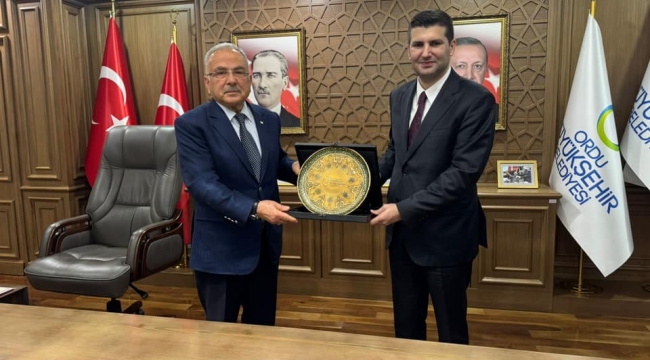 Ülkü Ocakları Genel Başkanı Yıldırım'dan Başkan Güler'e Ziyaret