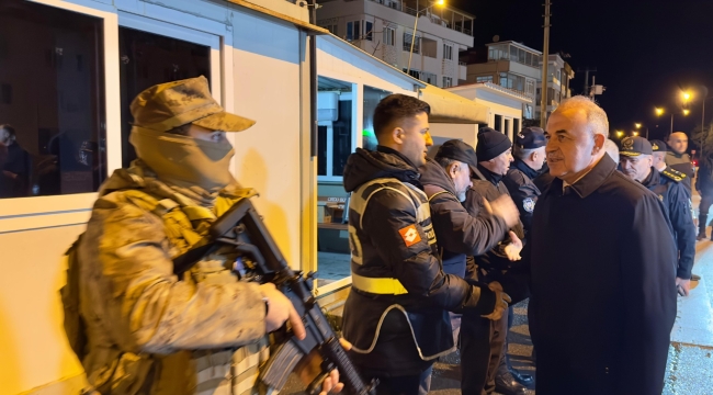 VALİ EROL VE BAŞKAN GÜLER YILBAŞI MESAİSİNDE