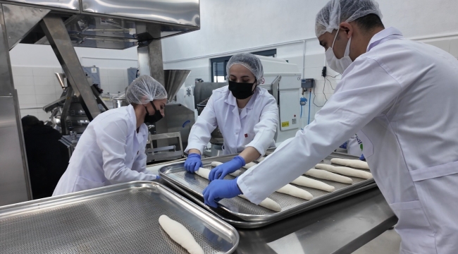 Vatandaş, Halk Ekmeğe Yöneldi