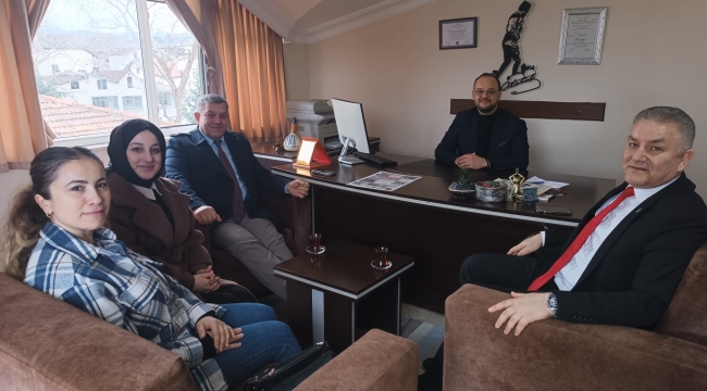 Yunus Emre Eğitim Kurumları Ve Oney Eğitim Kurumları'ndan Nesnel Medya'ya Ziyaret  