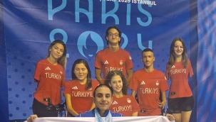 Büyükşehirin Yüzücüsü Milli Takımda  