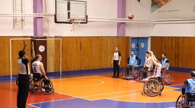 Engelsizler Ordusu Evinde Galip