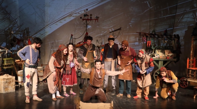 Soğuk Kış Günleri, Tiyatro İle Isındı