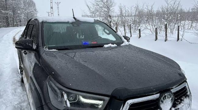 Usulsüz Çakarlı Araç Jandarmaya Takıldı!