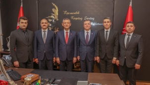 Atanamayan Uzmanlar Derneği Genel Başkanı Gündeşli’den CHP Genel Başkanı Özel’e Ziyaret