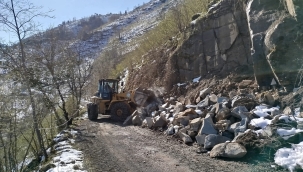 Büyükşehir Heyelan İle Mücadelesini Sürdürüyor