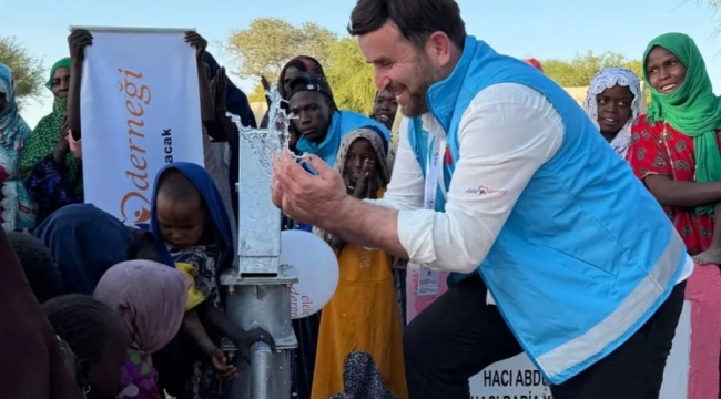 Elele Derneği Mazlum Coğrafyada Kalplere Dokunup, Yüzleri Güldürüyor