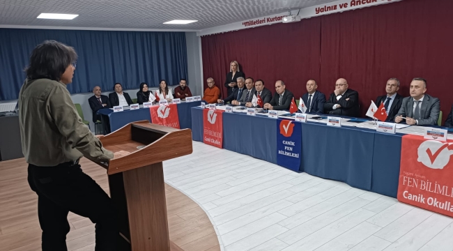 Nazmi Arıkan Canik Fen Bilimleri Okulları'nda "Türkiye Yüzyılının Maarif Modeli" Anlatıldı