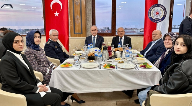 Şehit Aileleri ve Gaziler, İl Emniyet Müdürlüğünce Düzenlenen İftar Yemeğinde Buluştu