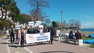 Ünye'de Obezite Gününde Farkındalık Yürüyüşü