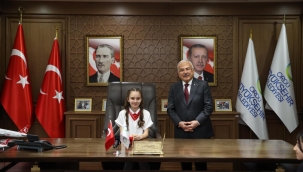 Başkan Güler, Koltuğunu Minik Başkan Cemre Su Korkmaz'a Devretti