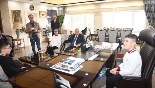 Başkan Tavlı, 23 Nisan'da Makamını Devretti