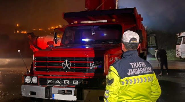 Çakarlı Kamyona 138 Bin Ceza