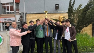 Endüstri Meslek Lisesi Öğrencilerinden Bisiklette Derece